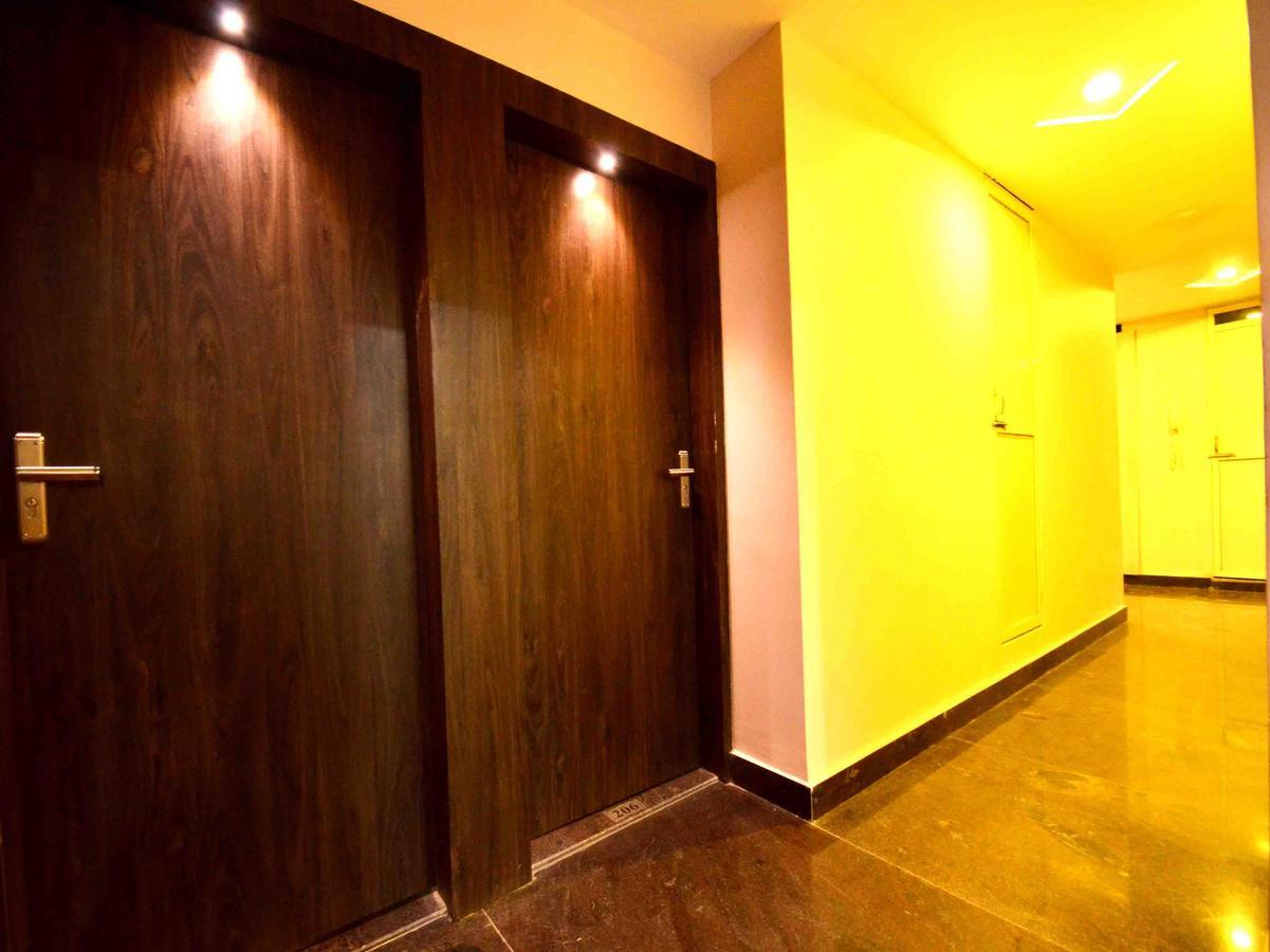 Oyo 2403 Hotel Aamantran Avenue Ujjain Luaran gambar